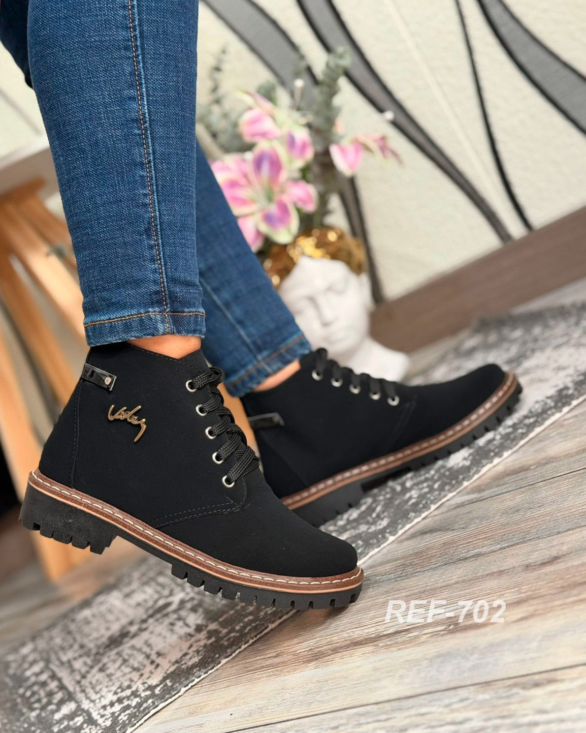 REF-702